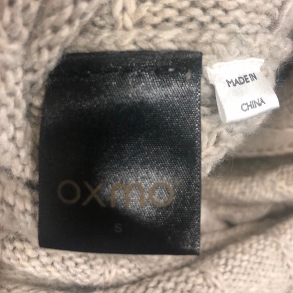 Gorgeous knit sweater dress in oatmeal - Picture 10 of 11